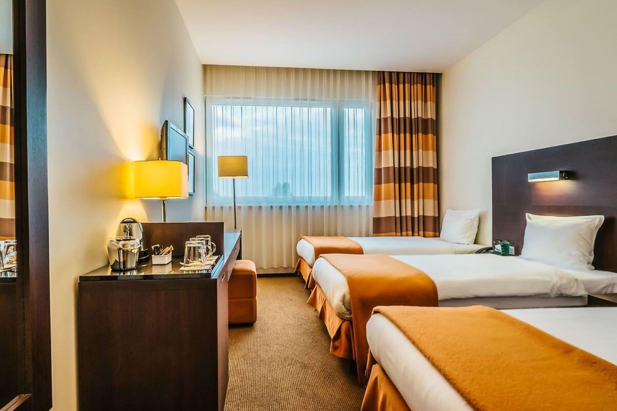 Desilva Warszawa Piaseczno Otel Piaseczno  Dış mekan fotoğraf